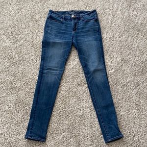 American Eagle skinny jeans- dark wash